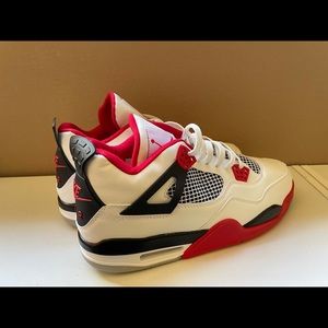 Jordan 4 Fire Red Size 12